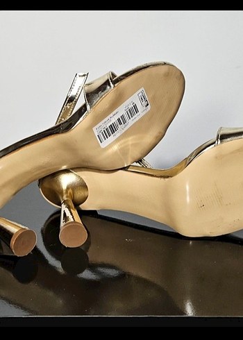 39 Beden altın Renk Bambi Gold Topuklu Sandalet