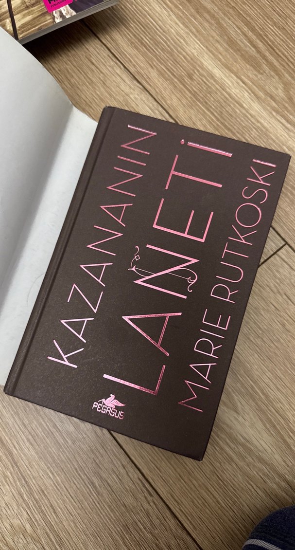 Kazananın Laneti - Marie Rutkoski, ciltli - Görsel 4