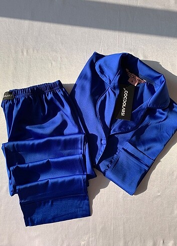 Armani Saten Pijama Takımı 
