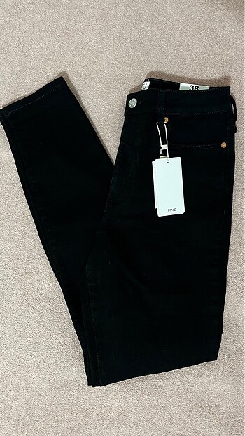 38 Beden Mango-Siyah Yüksek Bel Skinny Jean