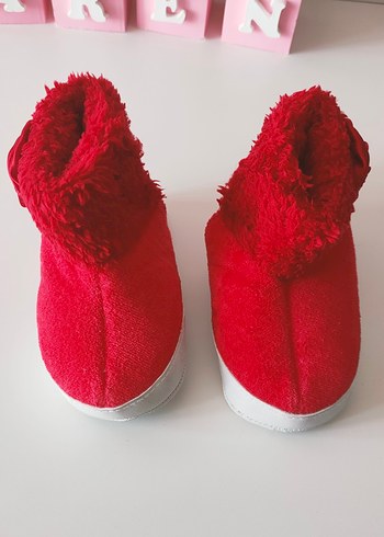 H&M ebebek çocuk kıırmızı Kürklü Ev ayakkabısı