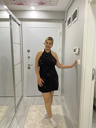 l Beden Zara Payetli Gece Elbisesi