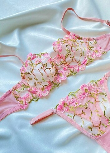 diğer Beden Lavinia Pembe tül bralet takım