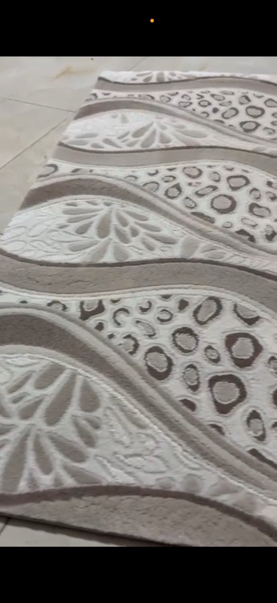 Soyut desenli gri beyaz halı - Görsel 2