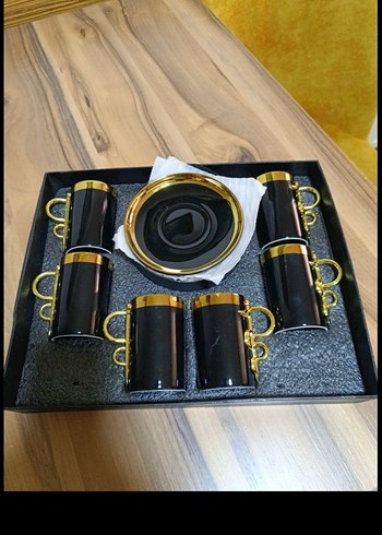 Altın Detaylı Siyah Fincan ve Tabak - Görsel 2