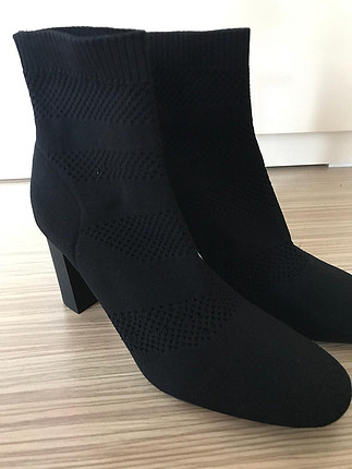 Zara bot