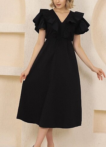 40 Beden siyah Renk Volanlı Kısa Kollu Maxi Elbise 