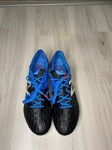 NEW BALANCE KRAMPON ( SUNİ ÇİM)