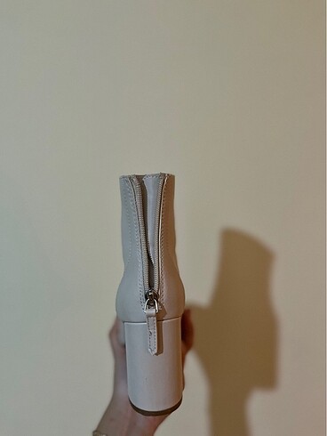 Mango kırık beyaz bot - Görsel 8