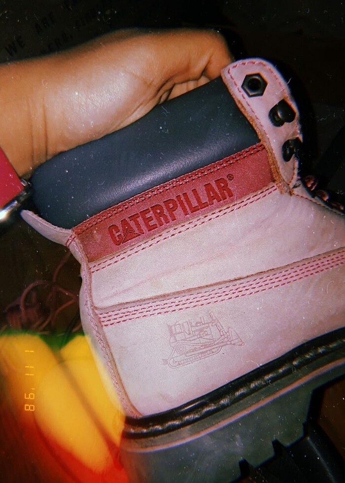 Pembe cat bot - Görsel 2