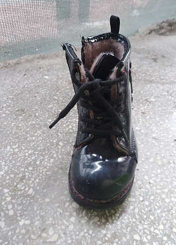 26 Beden KIZ ÇOCUK BOT