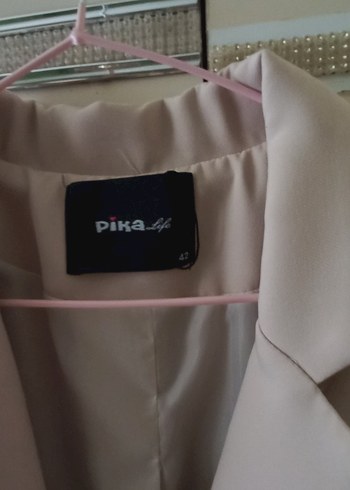 Diğer Bej Düğmeli Kadın Blazer Ceket