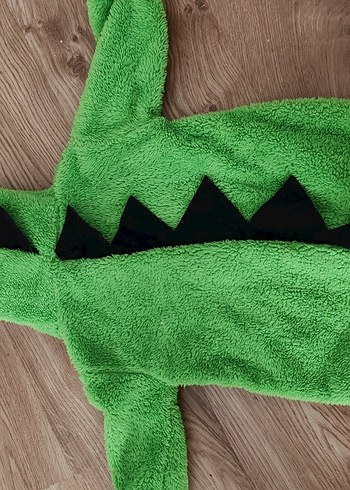 Yeşil Kapüşonlu Bebek Tulumu - Görsel 2