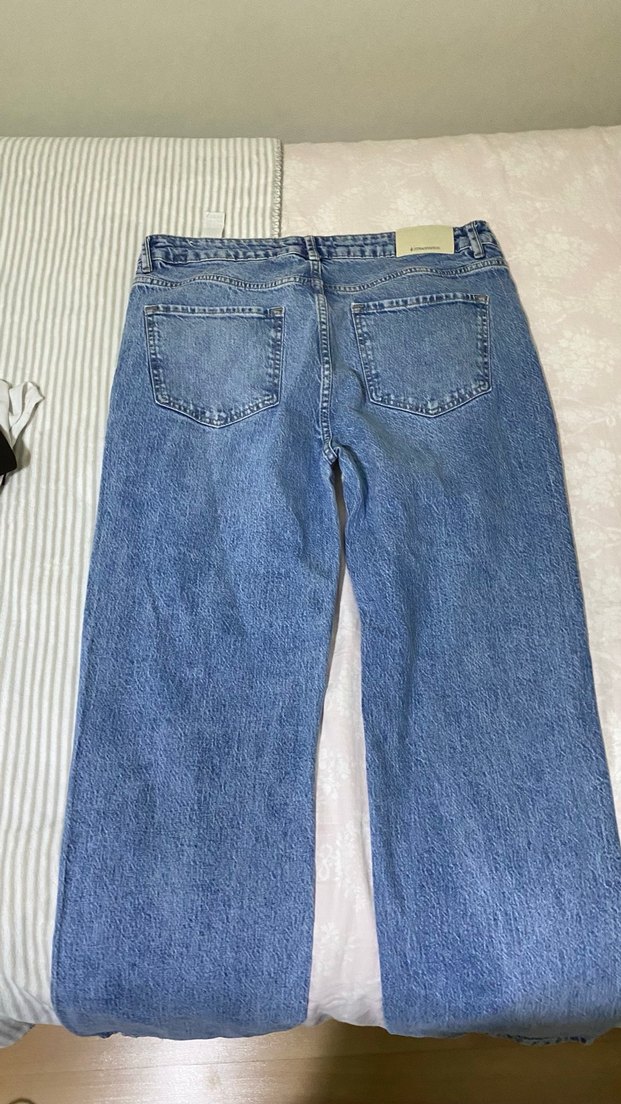 Stradivarius D94 model açık mavi jean - Görsel 2