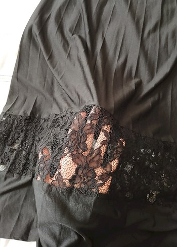 Dantel Detaylı Siyah Uzun Piliseli Etek - Görsel 3