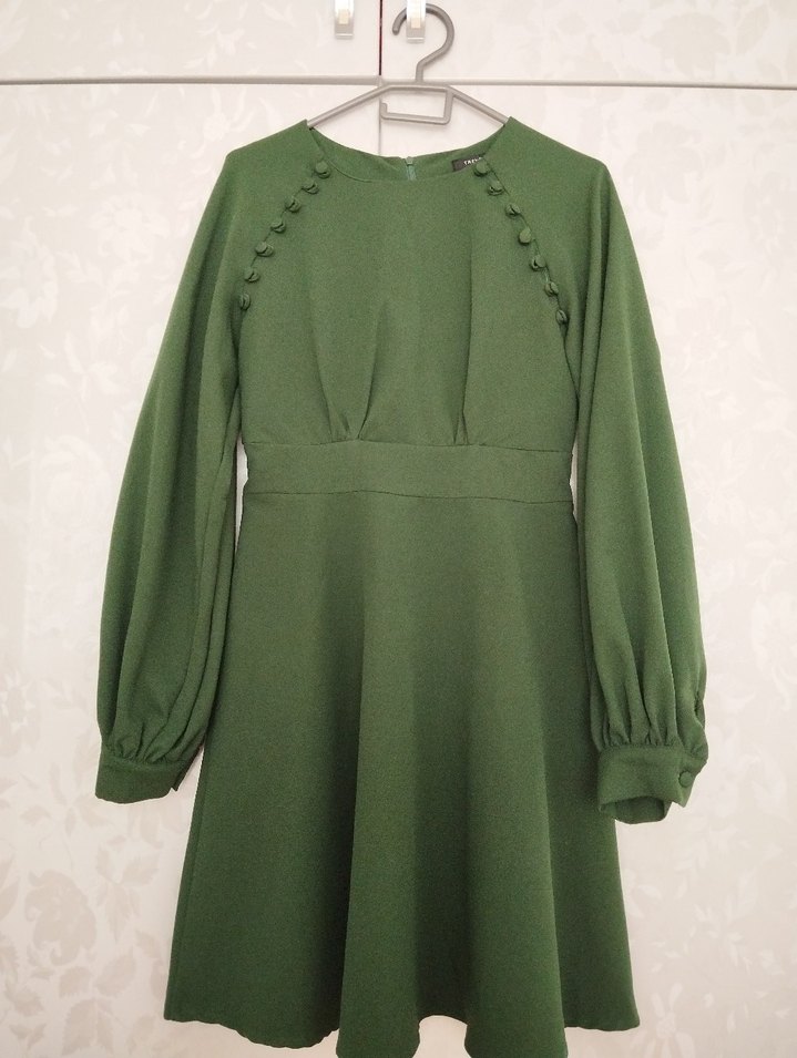 Düğmeli Yeşil Vintage Uzun Elbise - Görsel 2