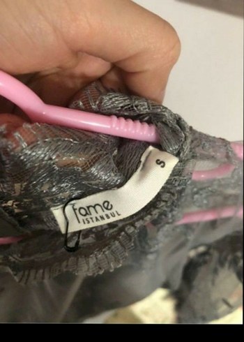 Gri Dantel İşlemeli Midi Abiye Elbise - Görsel 4