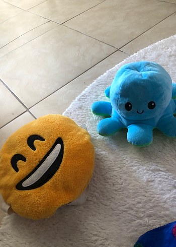 Fisher Price Renkli Mavi Peluş Ahtapot Oyuncak ikili fiyatı