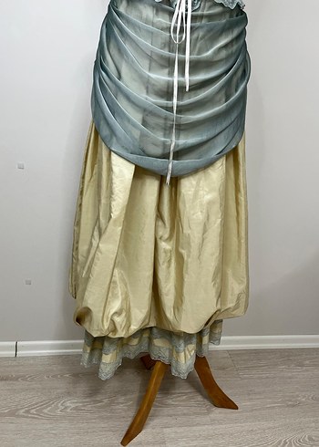 dönem elbisesi - Görsel 4