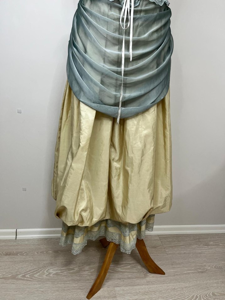 dönem elbisesi - Görsel 4