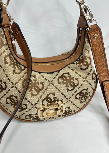 Bej Zincir Detaylı Yılan Desenli Kadın Çanta - Görsel 5