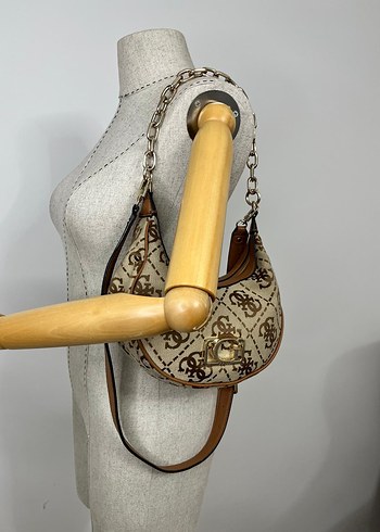 Bej Zincir Detaylı Yılan Desenli Kadın Çanta - Görsel 13