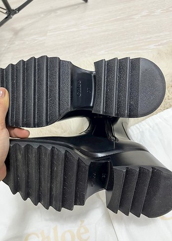 Chloe Siyah Rugan Topuklu Diz Boyu Bot - Görsel 4