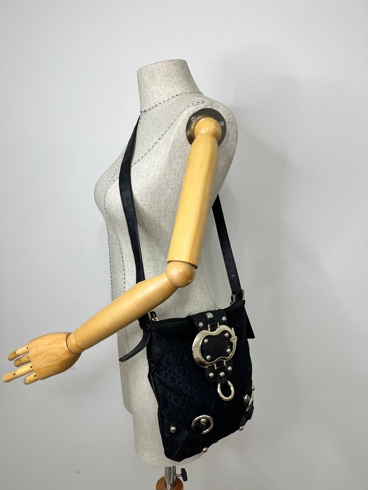 Tokalı Siyah Gotik Kadın Çanta - Görsel 3