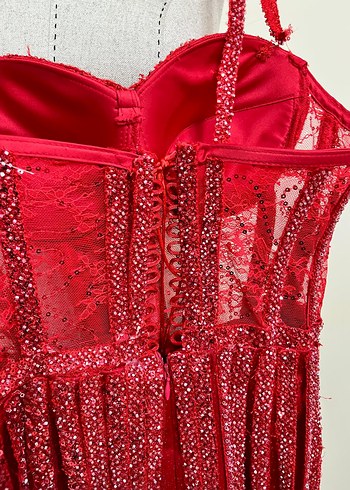 Kırmızı İşlemeli kına gecesi elbisesi - Görsel 9