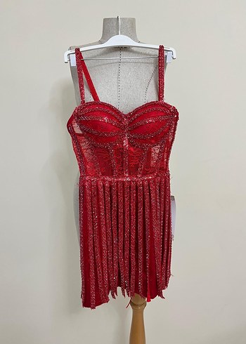 Kırmızı İşlemeli kına gecesi elbisesi - Görsel 6