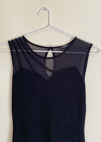 Öpücük Yaka Parlak Sim İpli Kadın Kısa Elbise - Görsel 4