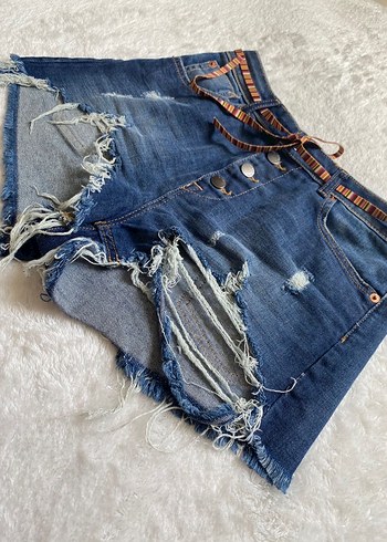 Benetton Düğmeli Kadın Denim Şort - Görsel 4