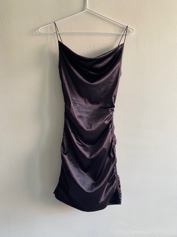 H&M Degaje Parlak Mini Saten Elbise - Görsel 2