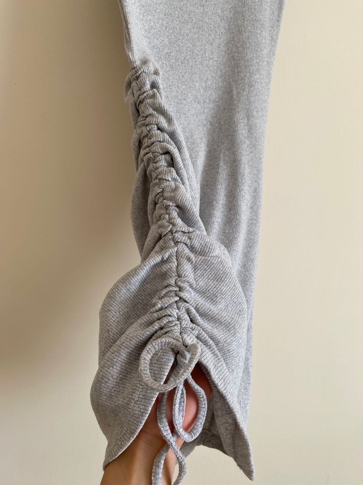 Tr Büzgülü Triko Bodycon Kısa Elbise - Görsel 4