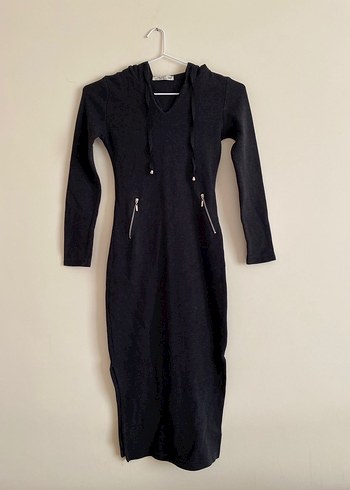 Kapüşonlu Yırtmaçlı Triko Midi Elbise - Görsel 2