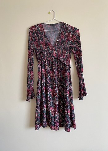 Primark Piliseli Çiçekli Mini Elbise - Görsel 2