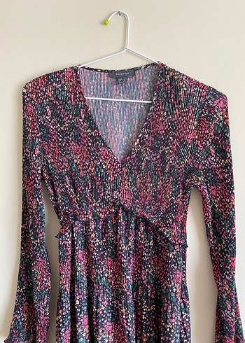 Primark Piliseli Çiçekli Mini Elbise - Görsel 4
