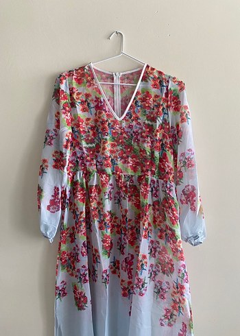 Çiçekli Transparan Kadın Tesettür Pareo - Görsel 2