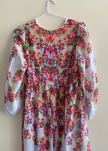 Çiçekli Transparan Kadın Tesettür Pareo - Görsel 3