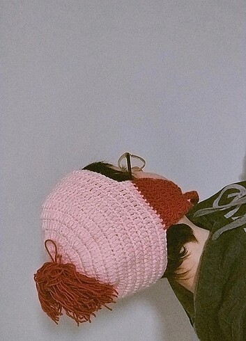 Pinky Hat