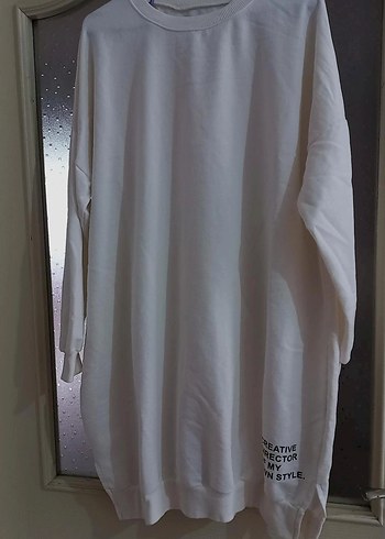 Beyaz Uzun Kollu Midi Sweatshirt kadın