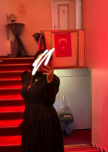 40 Beden Siyah Taşlı Abiye