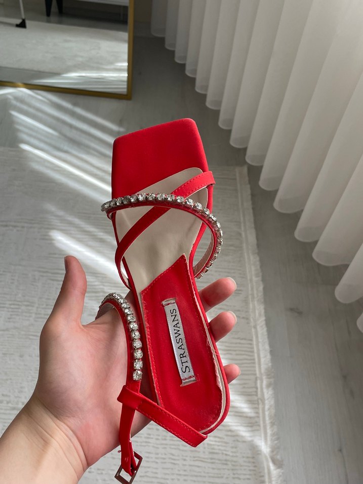 Kırmızı Taşlı Topuklu Ayakkabı - Görsel 2