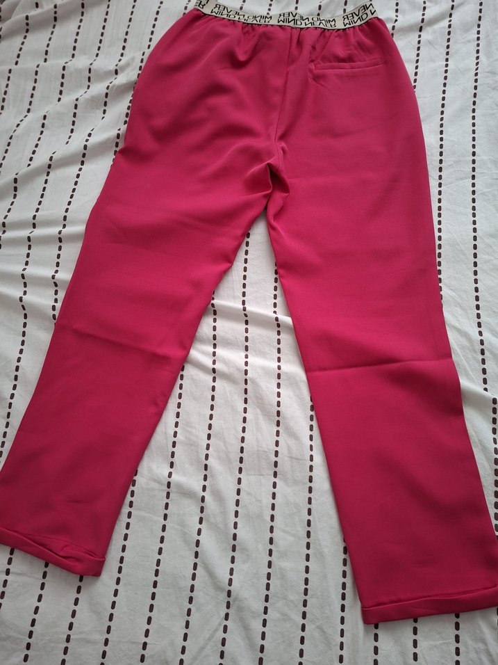 Kadın Pembe Kemerli Regular Fit Kumaş Pantolon - Görsel 3