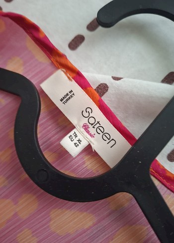 Renkli V Yaka Drapeli Kadın Bluz - Görsel 2