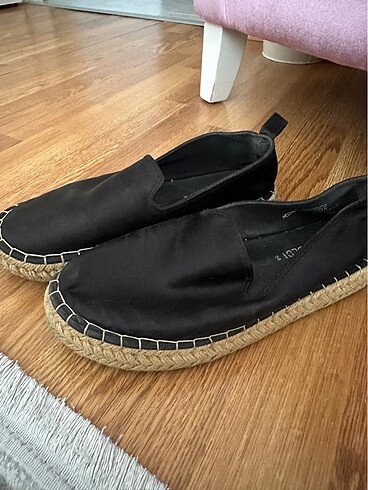 H&M Hm çok rahat hasır sandalet