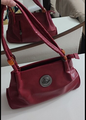  Beden kırmızı Renk Versace kırmızı kol çantası 