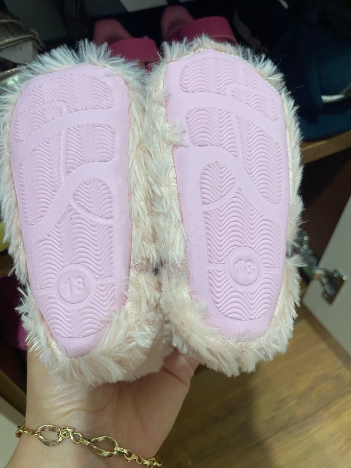 Kızlar için Pembe Kürklü Sıcak Ev Botu - Görsel 3