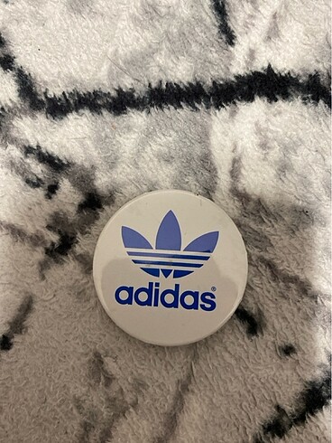 Adidas rozet