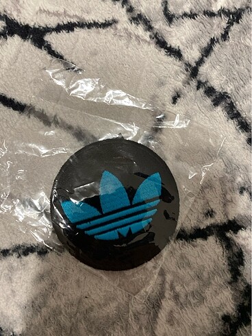 Adidas rozet orijinal siyah mavi